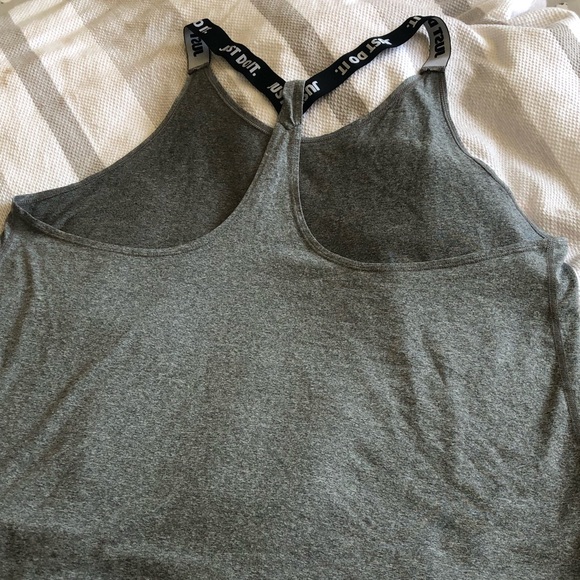 Nike dry-fit tank top - Picture 3 of 4
